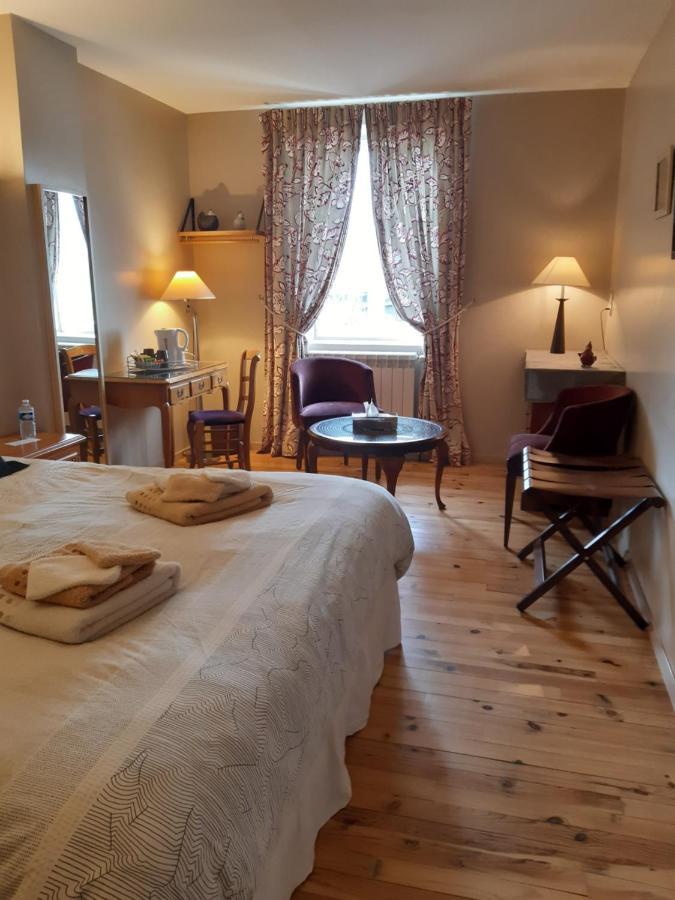 Le Domaine Du Chaffard Bed & Breakfast Les Avenieres Exterior photo