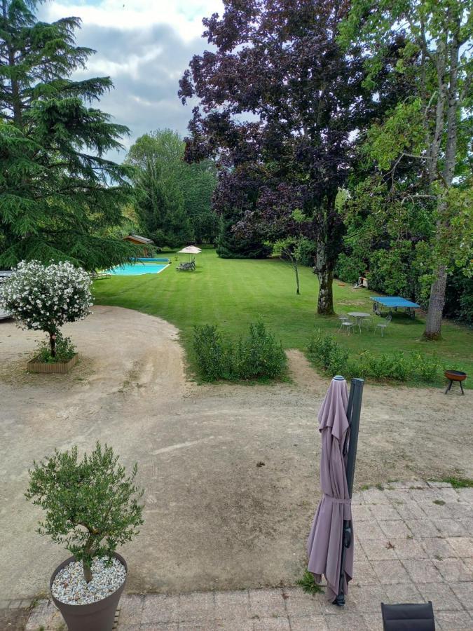 Le Domaine Du Chaffard Bed & Breakfast Les Avenieres Exterior photo